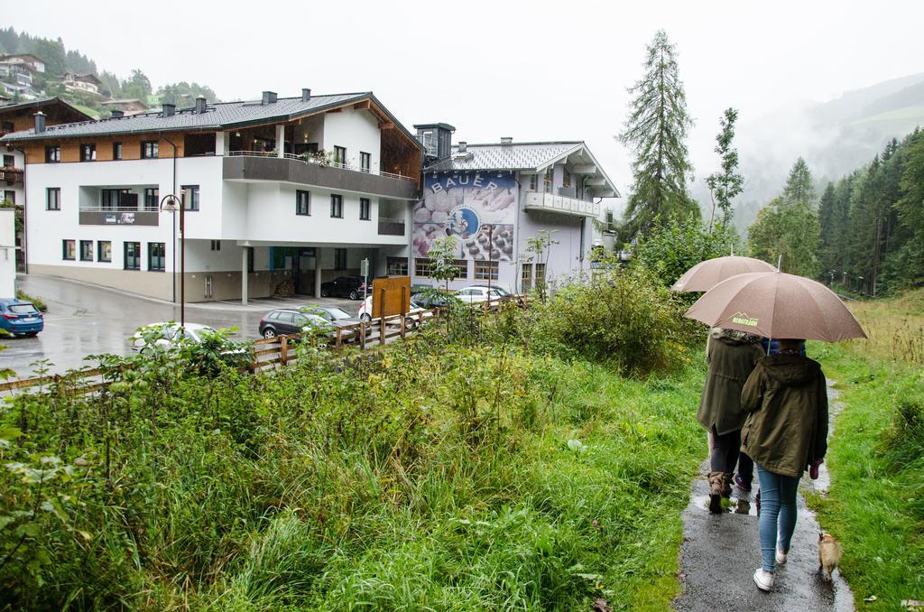 Aparthotel Bergtraum Mühlbach am Hochkönig Exteriör bild